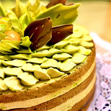 黄緑色のムースケーキの画像